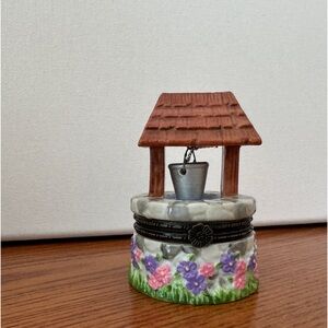 Trinket Box - The Garden by National Home Garden Club